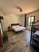 Studio mit Gartenblick