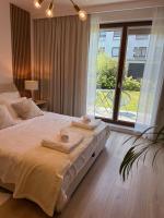 Apartment Miasteczko Wilanow Royal Wilanow - B&B Warsaw