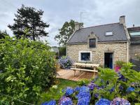 La petite maison bleue - Chambres d’hôtes Camors