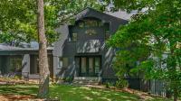 Black Bear Ridge - Games, Hot Tub, Deck with Views - Chambres d'hôtes Mentone