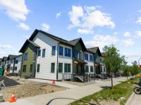 Superb 1-Bdr Apt in New Condo - B&B Calgary