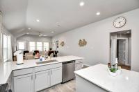 Elegant Exquisite 4Bedroom Home in Katy with High speed WiFi - Chambres d’hôtes Katy