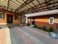 Уютный семейный гостевой дом с 4 спальнями - B&B Almaty