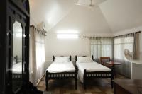 Peyolis Place - Bed and Breakfast Jāmb