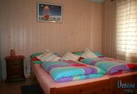 Zweibettzimmer mit eigenem Bad