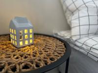 Bright&Cozy 2 Bedroom Apartment 15 min from Tromsø - Ferienwohnung Tromsø