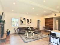 Modern 3BR Home Near Attractions - Chambres d’hôtes Fort Lauderdale