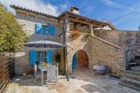 Erisa in Trošti (Haus für 6 Personen) - Bed and Breakfast Pazin