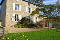 "La Maison de Villars" au coeur de la nature - B&B