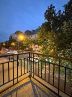 Cozy on Nizami The perfect starting point for your Baku experience - B&B Baku