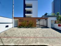 Localização Central! A 500 metros da Vila Germânica, Ar-Condicionado, Wi-Fi, Cozinha completa, Garagem Privativa Reserve agora - Bed and Breakfast Blumenau