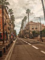 F1 220 metre de la GARE - B&B Perpignan