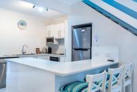 Barbados Hideaway near the Sparkling Noosa River - B&B Neusa Vale