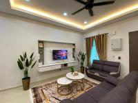 Homestay Casa Ninety Two Ayer Molek Melaka - B&B Malacca