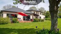 Villa de charme avec parc de 3000m2 à 5 min de Deauville - B&B Bonneville-sur-Touques