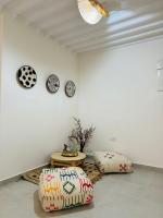 Jardin Yves Appartement 2 Chambres Chic - B&B Marrakech