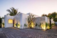 Villa Amerta Stynn - Stylish 2BR Tropical Retreat Villa near Kelating Beach - Ferienwohnung Krambitan