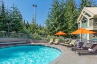 Woodrun Lodge 517 | Large Ski-In Ski-Out Condo by Upper Village w/ Mountain Views & Shared Hot Tub - B&B Whistler