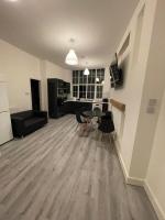 Stylish modern 2 bedroom flat 6B - Ferienwohnung Denton