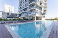 Stay in Style - Just Steps from Shopping del Sol - B&B Asunción