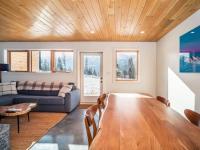 Pur Lodging Mountain Cabin 1 - Private Hot Tub - Ferienwohnung Golden