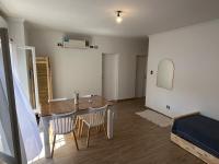 Apartamento in Monte Grande - AirPort Ezeiza - 15min EZE - B&B Monte Grande