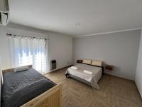Apartamento in Monte Grande - AirPort Ezeiza - 15min EZE - B&B Monte Grande