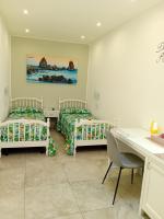 Twin Room with Private Bathroom