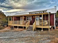 Romantic Granbury Cabin Ideal for a Texas Getaway - B&B Granbury