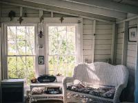 Off-The-Grid Cottage Rental with Beautiful Views on Crow Island, Maine - Bed and Breakfast Arrowsic