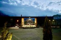 Luxury Design Rental with Breathtaking Mountain Views in Lone Pine, California - B&B Lone Pine