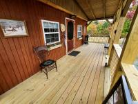 Wooden Rustic Cabin Great for Outdoor Activities in Liberty, Kentucky - B&B Liberty