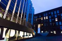 Bright Studio in Rotermann Quarter - Noor Apartment - B&B Tallinn