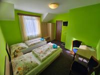 Twin Room with Bathroom