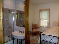 Lovely Cottage Getaway in the Mountains near Phoenicia, New York - B&B Chichester