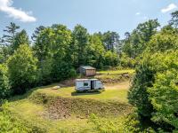 Charming Riverside Camper with Pool, Pickleball & Trails near Blue Ridge, Georgia - Chambres d'hôtes Blue Ridge