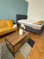 Zentrale Citywohnung, 5 Minuten zur Stadthalle, Messe & Sportpark - B&B Graz