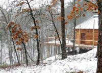 Stunning Eureka Springs Accommodation Perfect for Glamping in Arkansas - Bed and Breakfast Eureka Springs