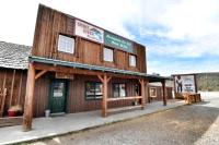 Stylish Tiny House Vacation Rental in Swan Valley, ID near Jackson Hole - B&B Irwin