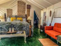 Luxury Safari Tent with Private Bathroom in Swan Valley, Idaho near Palisades Lake - B&B Irwin