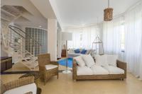 Apartment mit eigenem Garten und Meerblick