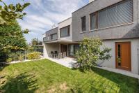 Villa Deluxe