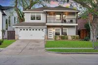 Highland Cottage - Central, Huge Yard HOT TUB - B&B Dallas