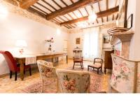 B&B Sant'Enea - Casa Fiorita - Bed and Breakfast Sant'Enea