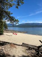 Lake View Suite, Forest Retreat, Balfour BC - B&B Balfour