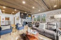 The Loft- Steps from the Lake & Dining- This newly renovated 2 bedroom loft in the heart of McCall - Ferienwohnung McCall