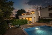 Villa Mare With Private Pool And Garden - Happy Rentals - Ferienwohnung Malinska