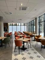 Villa6 Szklarska Poręba- budynek główny hotelu -widok na góry-duże tarasy - B&B Szklarska Poręba