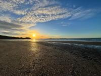 Breathtaking Bay Views & Walk to Coopers Beach - B&B Cable Bay