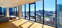 High-End Duplex Penthouse near Casino & MCEC with Two Private Balconies - B&B Melbourne